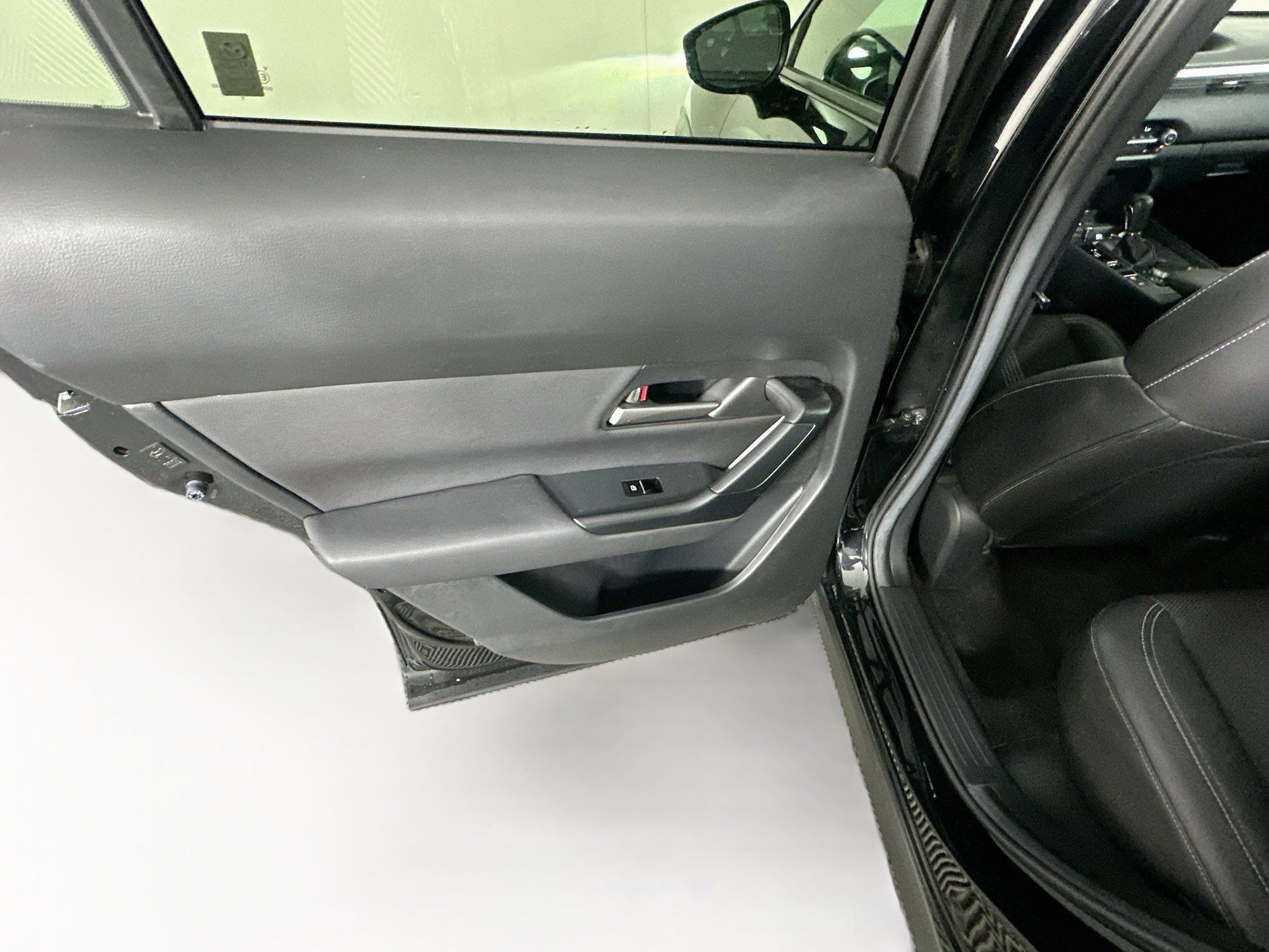 Used 2026 MAZDA CX-50 AWD 2.5 S w/ Preferred Pkg image 27