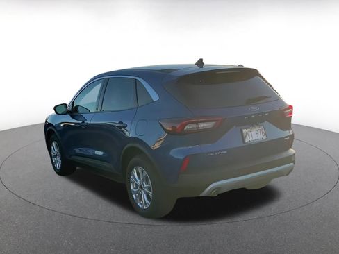 Used 2023 Ford Escape Active image 11