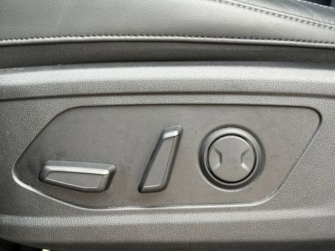Used 2022 Kia Sorento S FWD image 13