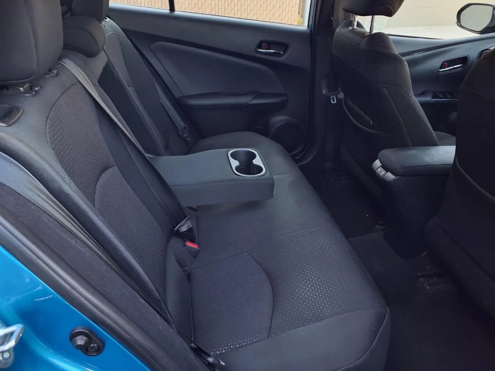 Used 2019 Toyota Prius LE w/ Carpet Mat Package FWD image 15