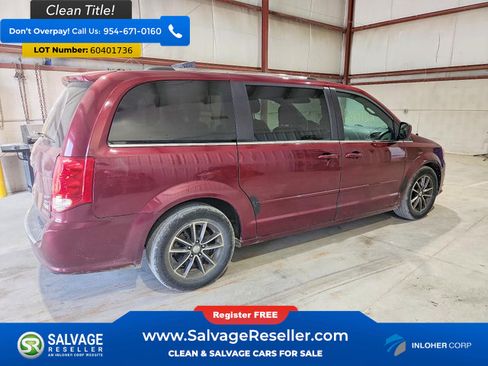 Used 2017 Dodge Grand Caravan SXT FWD image 4