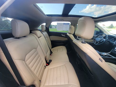 Used 2022 Ford Edge SEL w/ Convenience Package AWD/4WD image 31