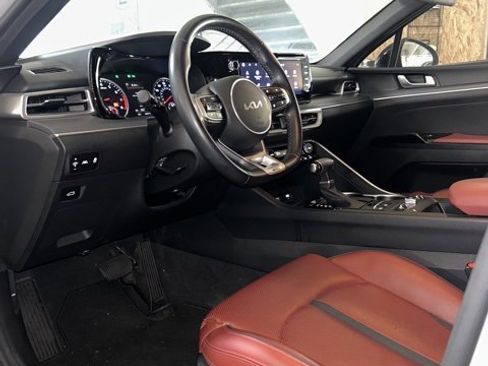 Used 2024 Kia K5 GT-Line w/ GT-Line Premium Package image 8