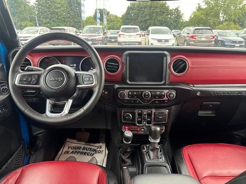 Used 2023 Jeep Wrangler Unlimited Rubicon 4xe AWD/4WD image 6
