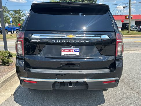 Used 2023 Chevrolet Suburban LS w/ Driver Alert Package RWD image 7
