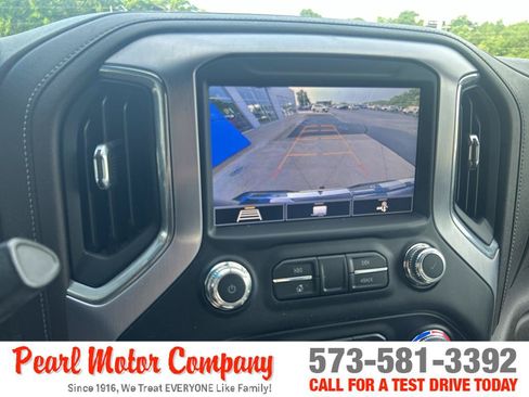 Certified 2020 GMC Sierra 1500 SLT w/ SLT Premium Package AWD/4WD image 18