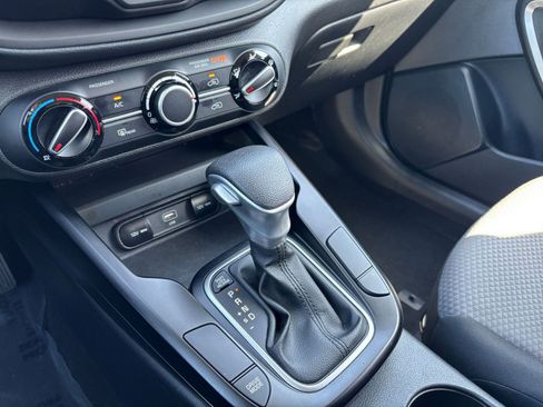 Used 2025 Kia Soul LX w/ LX Technology Package image 39