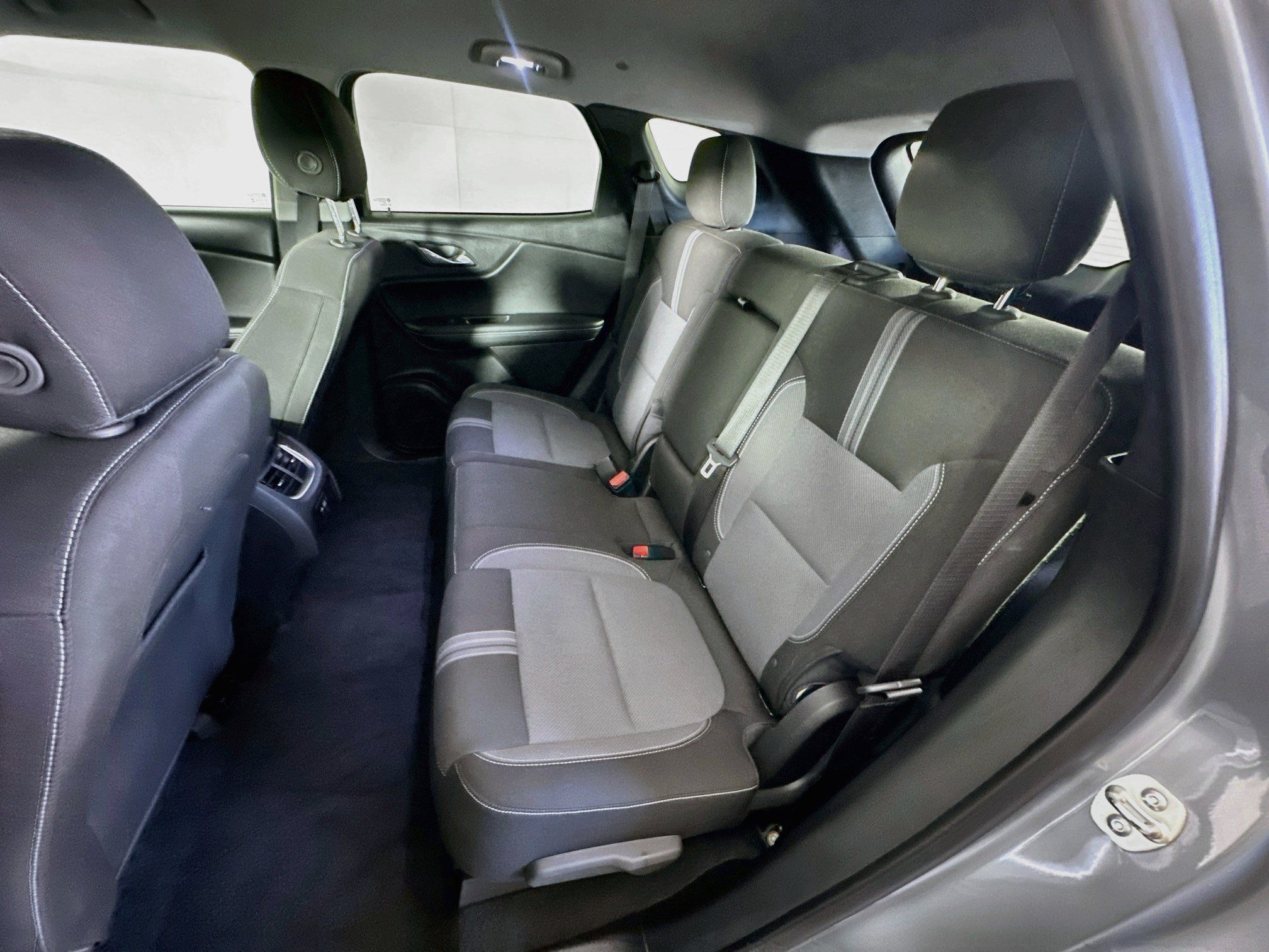 Used 2026 Chevrolet Blazer LT FWD image 28
