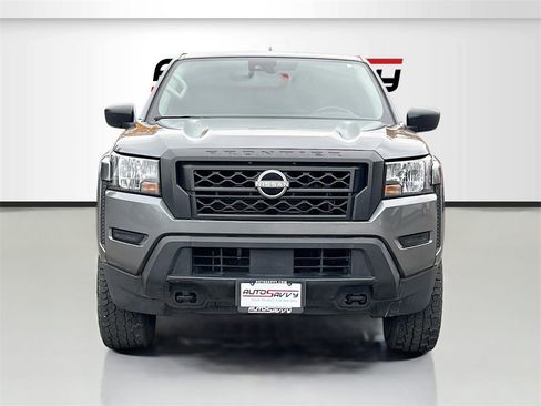 Used 2022 Nissan Frontier S w/ Technology Package image 2