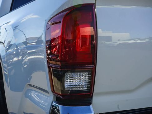 Used 2021 Toyota Tacoma SR5 image 7