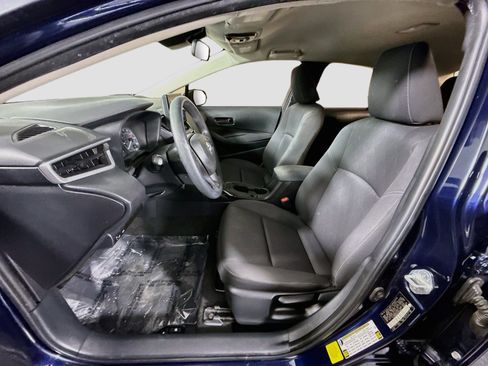 Used 2024 Toyota Corolla LE FWD image 39