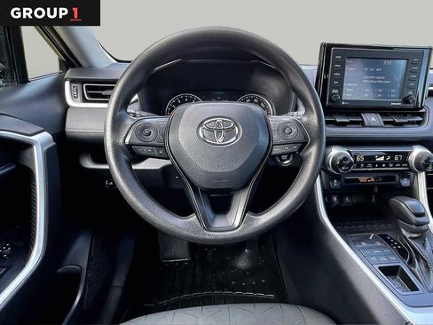 Certified 2022 Toyota RAV4 XLE AWD/4WD image 6