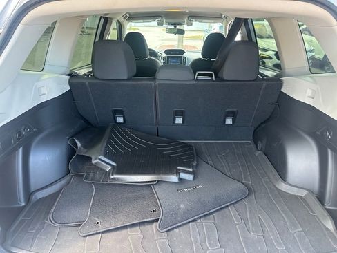 Used 2019 Subaru Forester AWD/4WD image 7