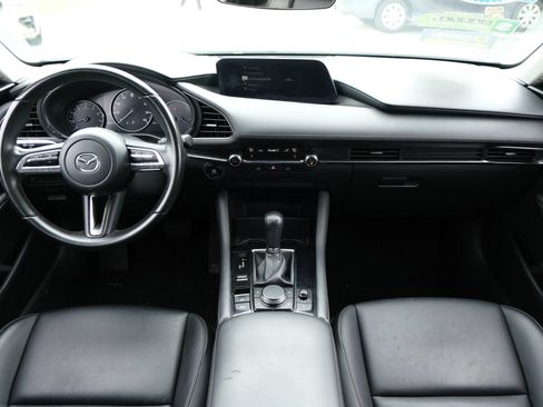 Used 2019 MAZDA MAZDA3 Sedan FWD image 10