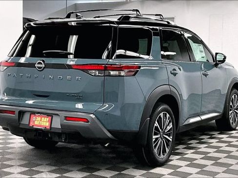 New 2026 Nissan Pathfinder Platinum AWD/4WD image 17