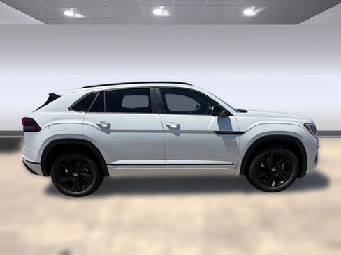 New 2026 Volkswagen Atlas Cross Sport SEL R-Line AWD/4WD image 8