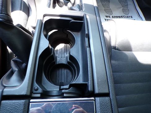 Used 2010 Ford Mustang GT RWD image 22