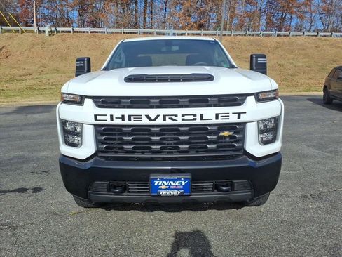 Used 2023 Chevrolet Silverado 2500 Custom w/ Custom Convenience Package image 9