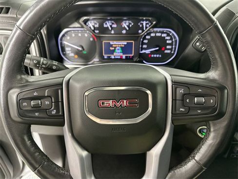 Used 2020 GMC Sierra 1500 Elevation image 19