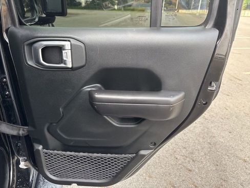 Used 2021 Jeep Wrangler Unlimited Sport image 15