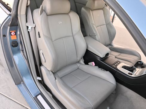 Used 2007 INFINITI G35 Coupe w/ Premium Pkg image 17