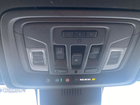 Used 2023 GMC Sierra 1500 AT4 w/ AT4 Premium Package image 14