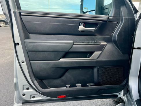 Used 2022 Toyota Tundra SR5 image 29