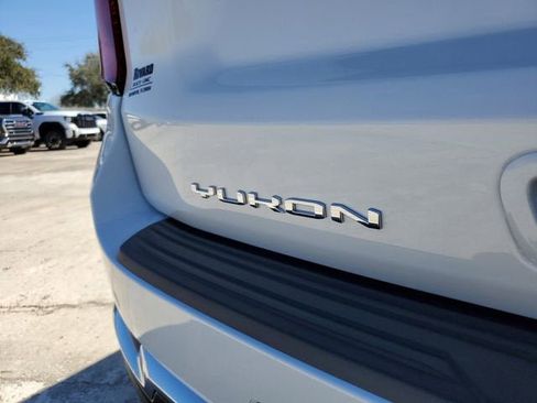 New 2026 GMC Yukon XL Denali w/ Sun & Power Step Package image 8
