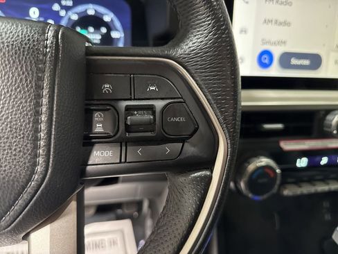 Used 2024 Toyota Tacoma TRD Off-Road image 23