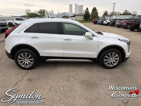 Used 2020 Cadillac XT4 Premium Luxury AWD/4WD image 3