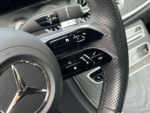 Used 2023 Mercedes-Benz E 450 4MATIC Cabriolet image 33