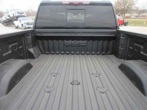 New 2026 GMC Sierra 2500 AT4X image 7