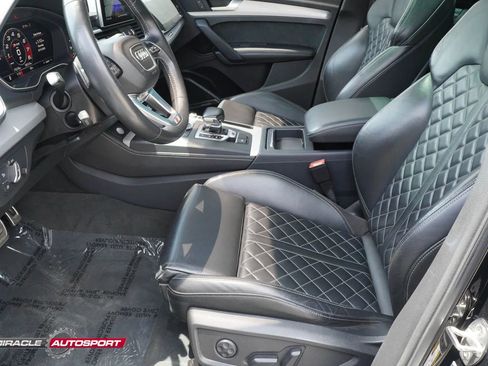 Used 2018 Audi SQ5 Premium Plus w/ Navigation Package AWD/4WD image 17