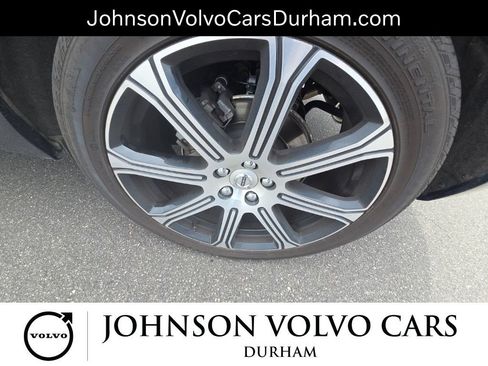 Used 2021 Volvo XC60 T5 Inscription w/ Protection Package Premier AWD/4WD image 9
