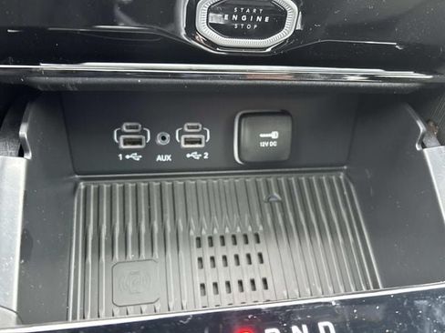 New 2026 Jeep Grand Cherokee Altitude AWD/4WD image 8