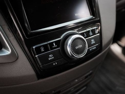 Used 2015 Honda Odyssey Touring Elite image 34