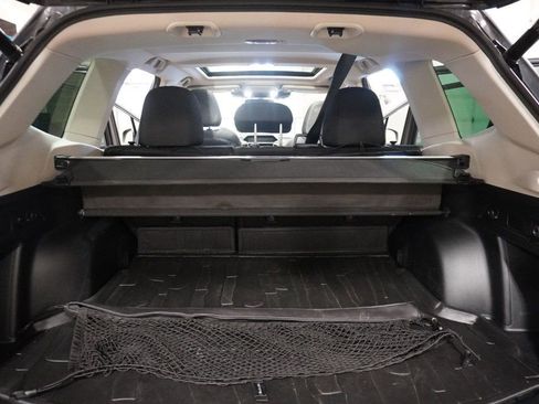 Used 2023 Subaru Forester Premium image 9