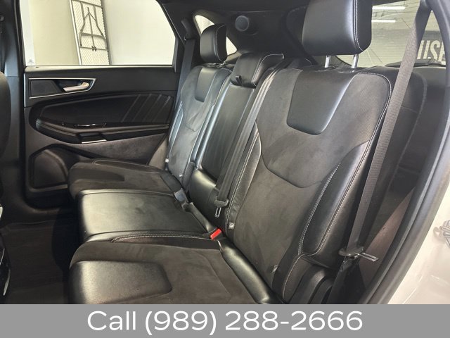 Used 2019 Ford Edge ST w/ Convenience Package AWD/4WD image 18