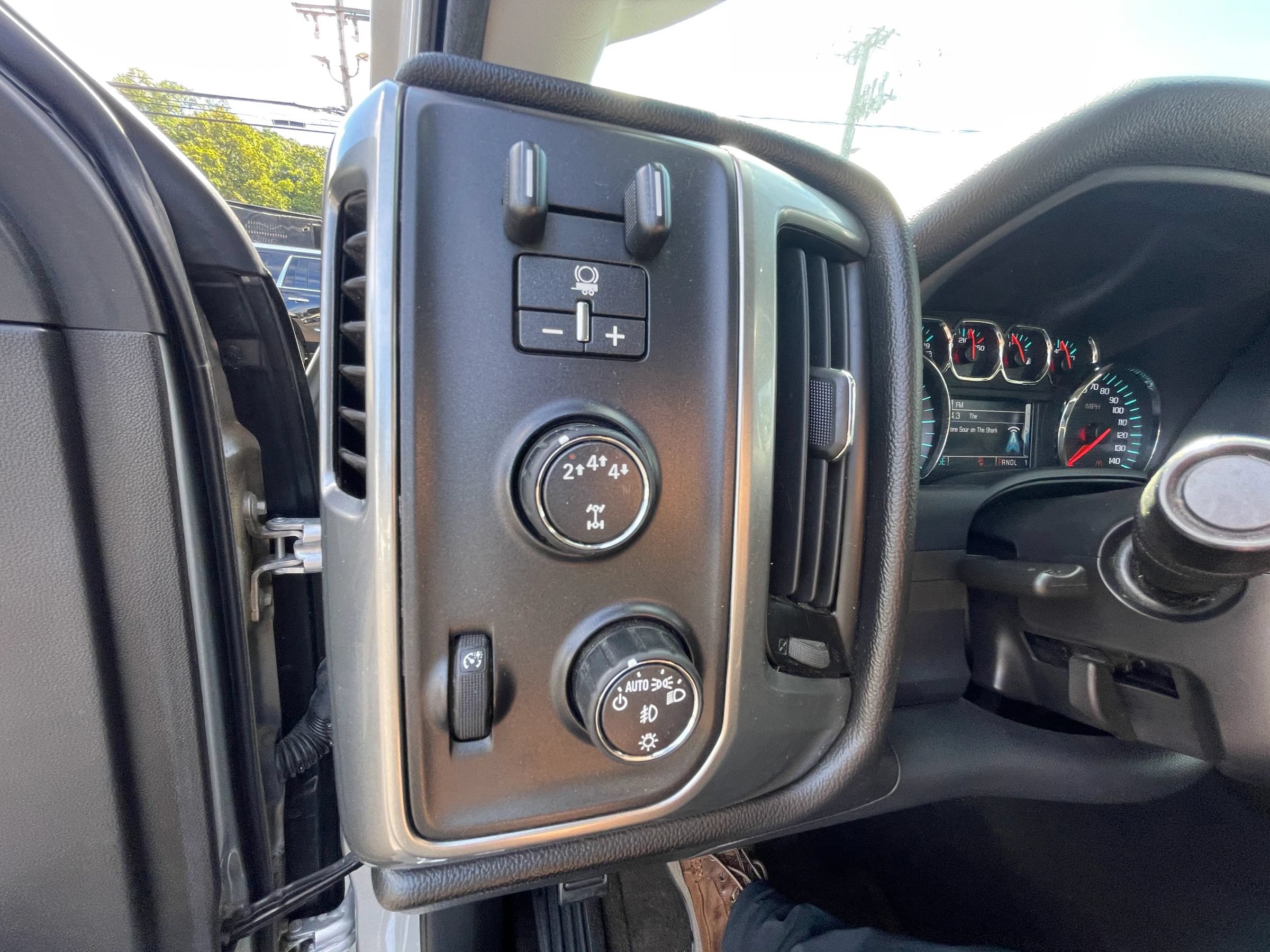 Used 2017 Chevrolet Silverado 2500 LT w/ All Star Edition AWD/4WD image 19