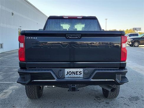 New 2026 Chevrolet Silverado 2500 Custom w/ Custom Convenience Package image 5