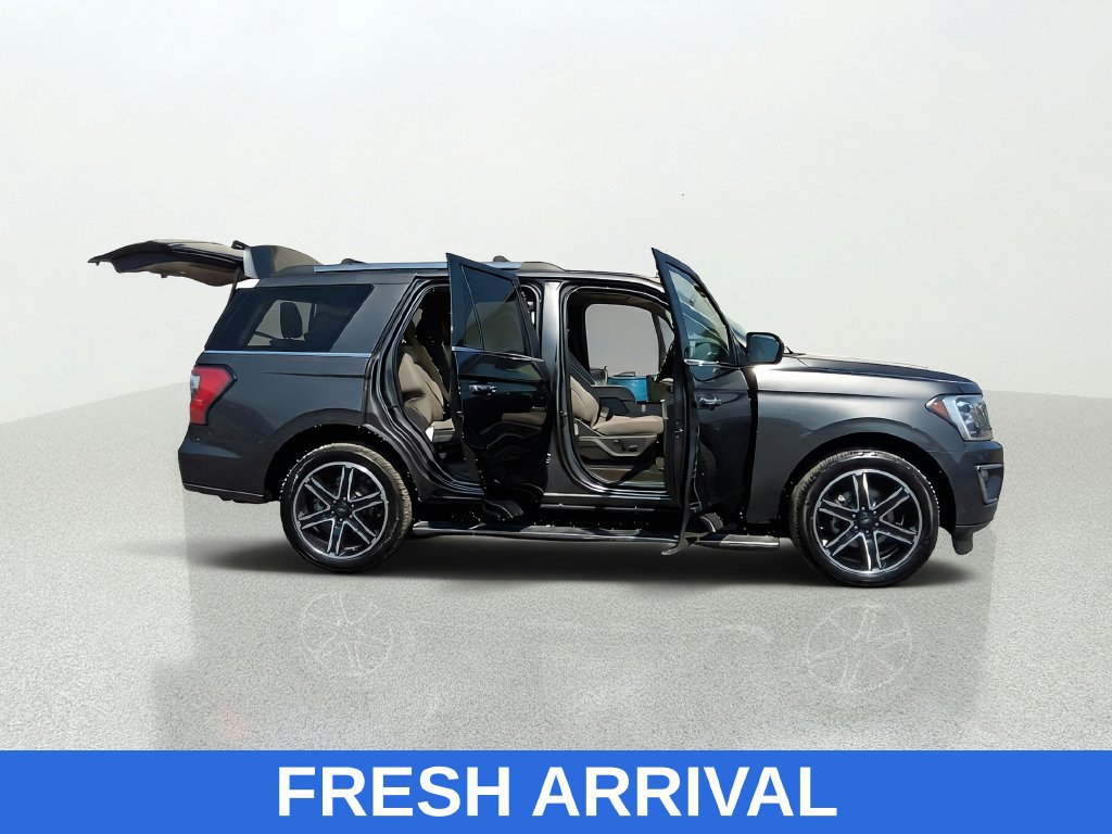Used 2021 Ford Expedition Limited AWD/4WD image 16
