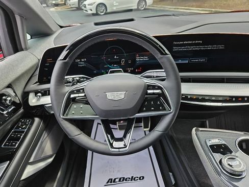 New 2025 Cadillac Optiq Sport 2 AWD/4WD image 14