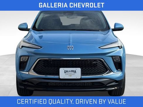 Used 2025 Buick Encore GX Sport Touring FWD image 3