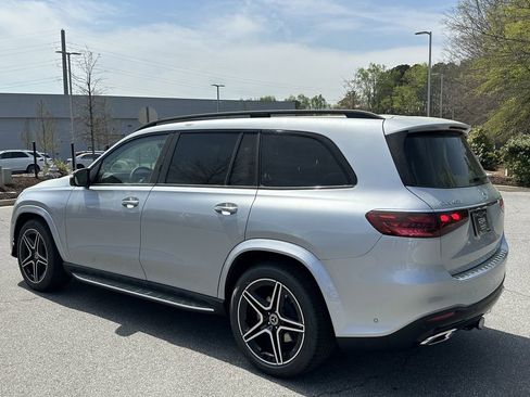New 2026 Mercedes-Benz GLS 450 4MATIC image 6