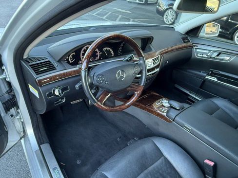 Used 2013 Mercedes-Benz S 550 4MATIC w/ Sport Pkg image 6