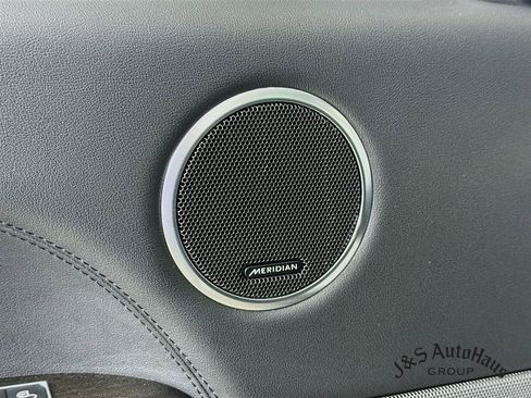 Used 2019 Land Rover Range Rover Sport SE image 24