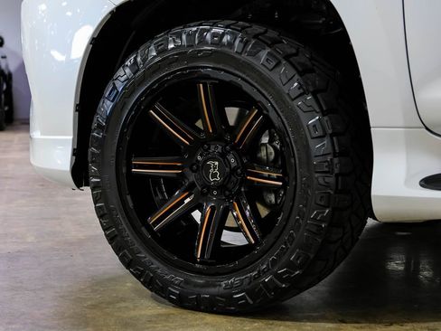 Used 2021 Lexus GX 460 Premium w/ Premium Plus Package image 57