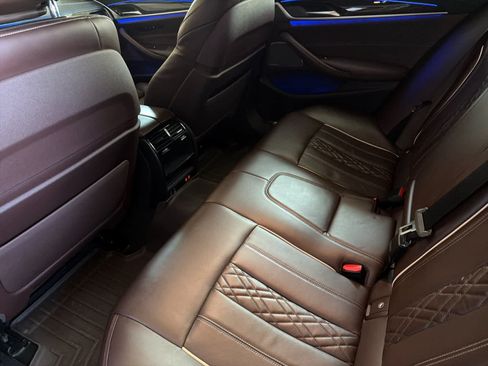 Used 2022 BMW 540i w/ Executive Package RWD image 4