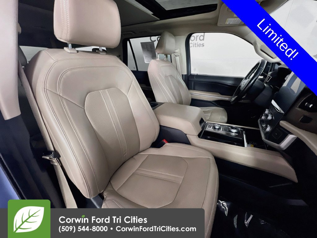 Used 2022 Ford Expedition Max Limited AWD/4WD image 18
