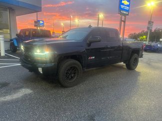 Used 2017 Chevrolet Silverado 1500 LT w/ Midnight Edition AWD/4WD video 1